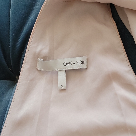 Dress - Picture 5 of 7